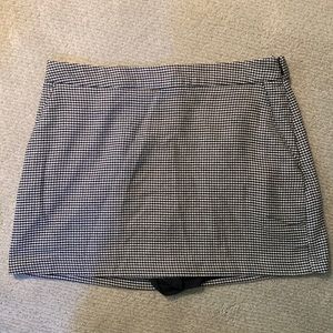 Abercrombie houndstooth mini skirt